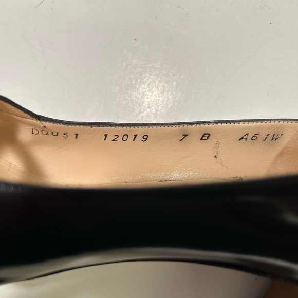 Salvatore Ferragamo Florence Black Leather Heels Made in Italy Size 7B - Picture 2 of 8